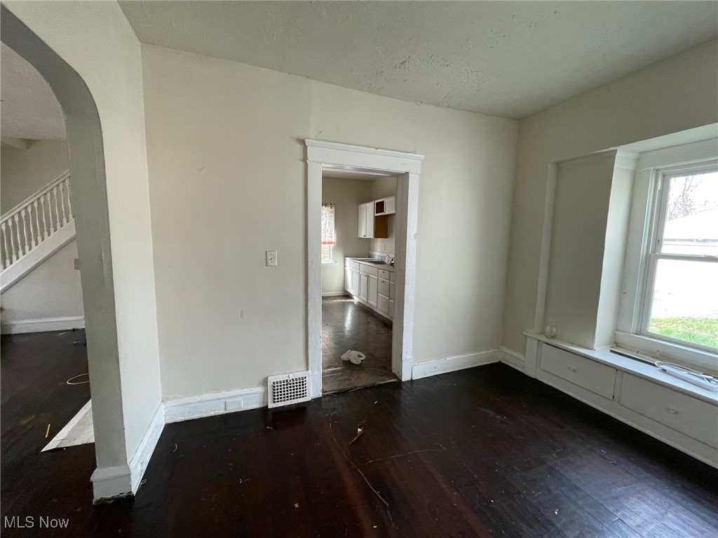 3350 E 145th Street, Cleveland, Ohio image 17