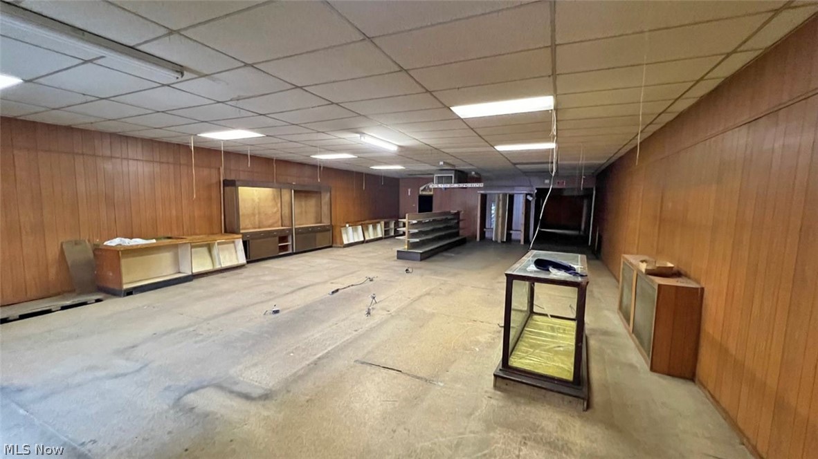 Akron - Commercial Sale
