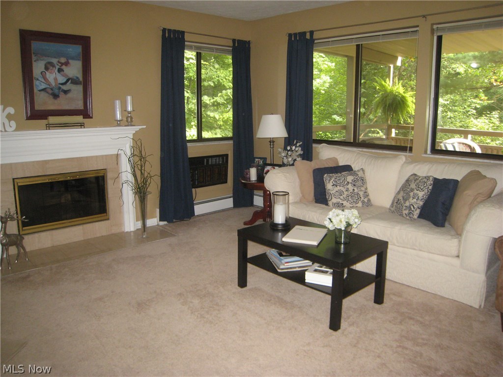 Pine Mill Rdg Condo Estates #4 - Residential