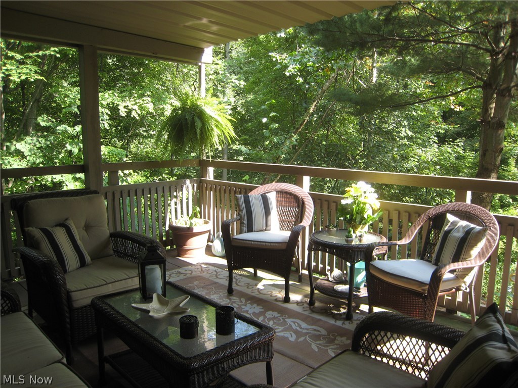 Pine Mill Rdg Condo Estates #4 - Residential