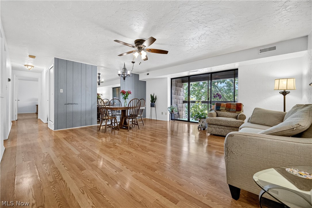 Sunrise Cove Condo 04 - Residential