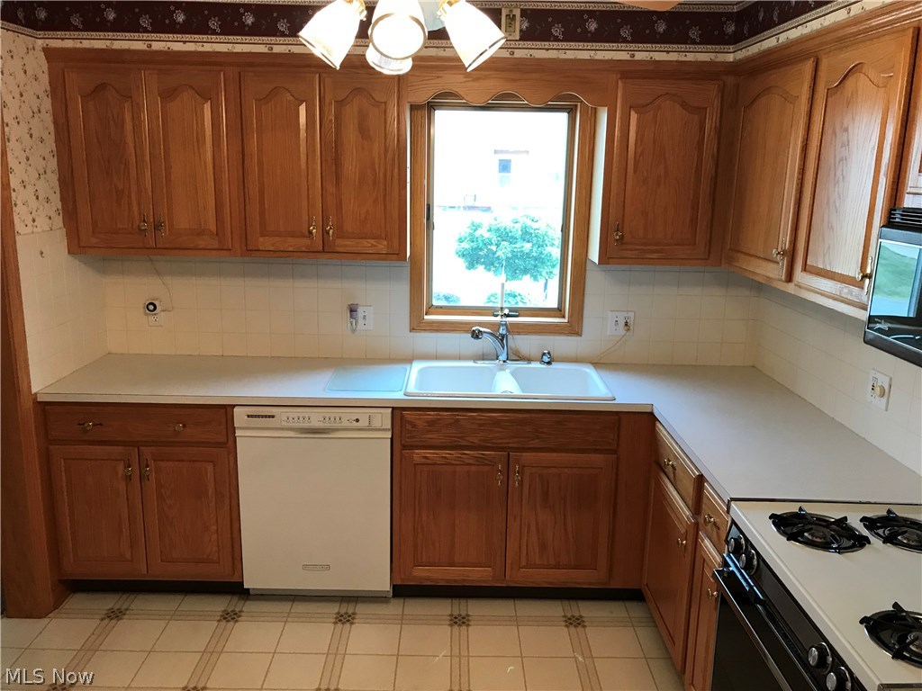 Lakeview Terrace Add/W P English - Residential