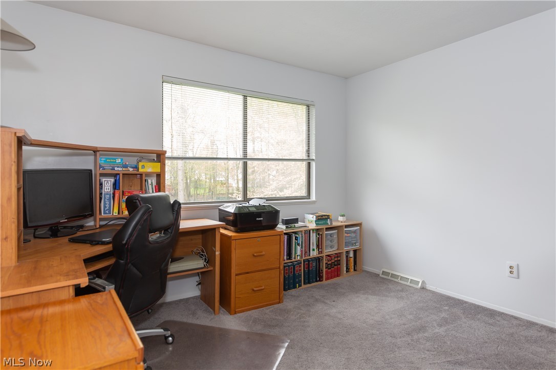 Big Turtle Condo - Residential