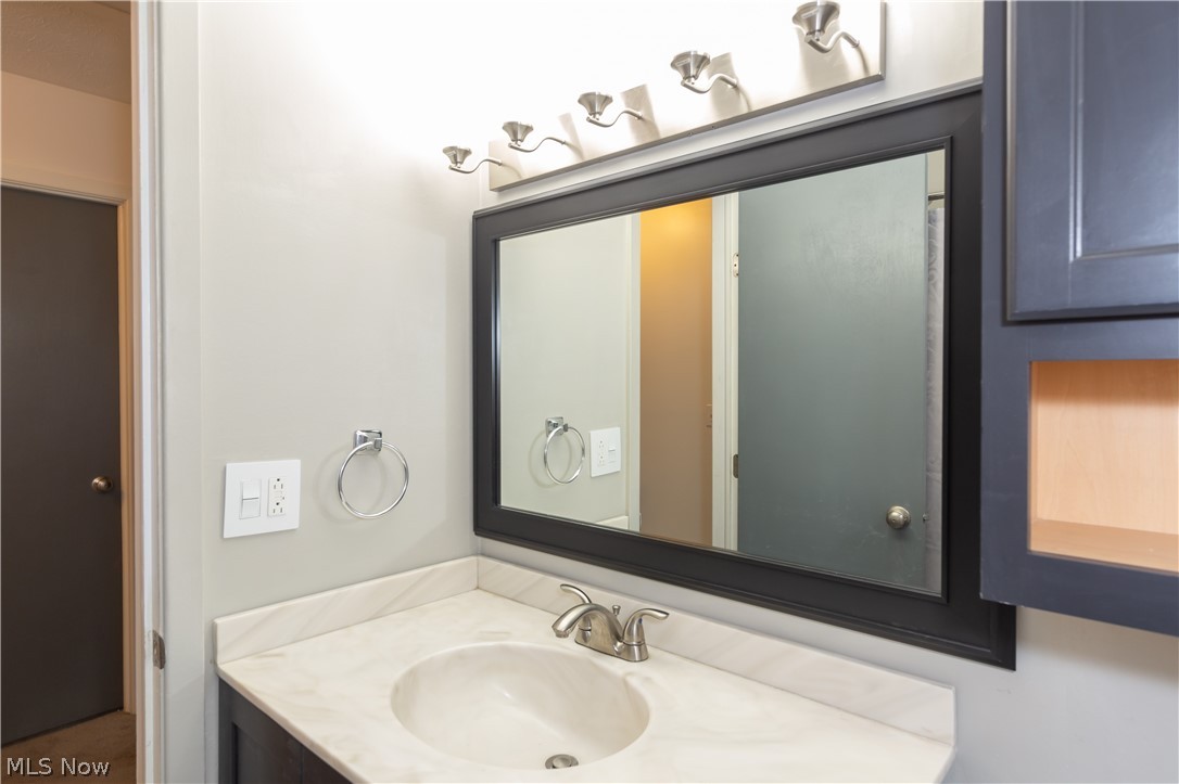 Big Turtle Condo - Residential