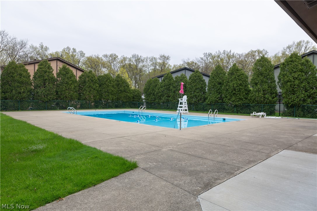 Big Turtle Condo - Residential