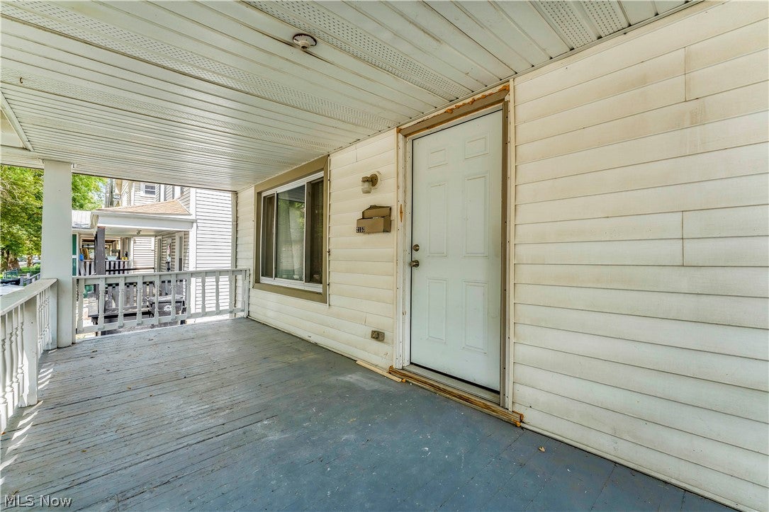 2153 W 106th Street