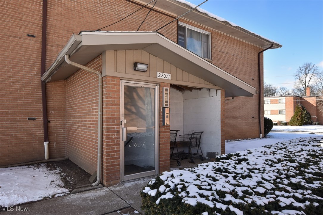 22071 River Oaks Drive #A12, Rocky River, Ohio image 35