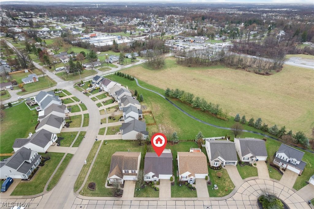 Photo of 4232 Mayfair Drive, Brunswick, OH 44212 (MLS # 5189625)