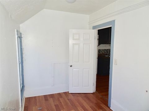 Tiny photo for 4587 Niessen Court, Cleveland, OH 44109 (MLS # 5193167)