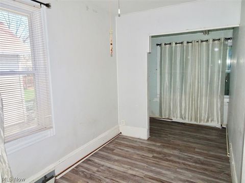 Tiny photo for 4587 Niessen Court, Cleveland, OH 44109 (MLS # 5193167)