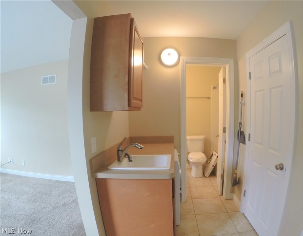 Fairfax Manor Condo - Residential