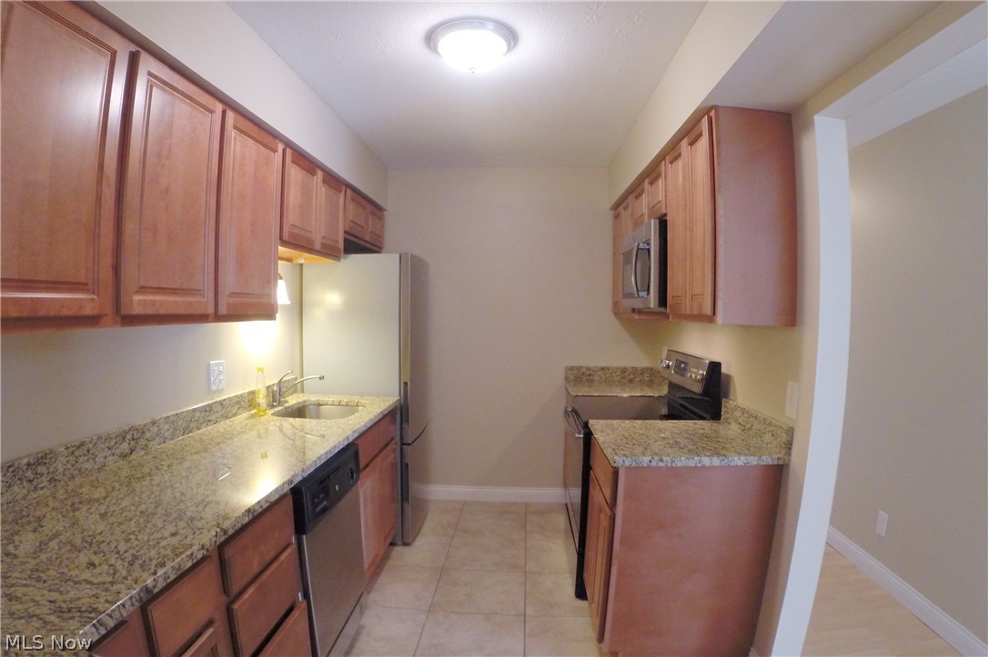 Fairfax Manor Condo - Residential