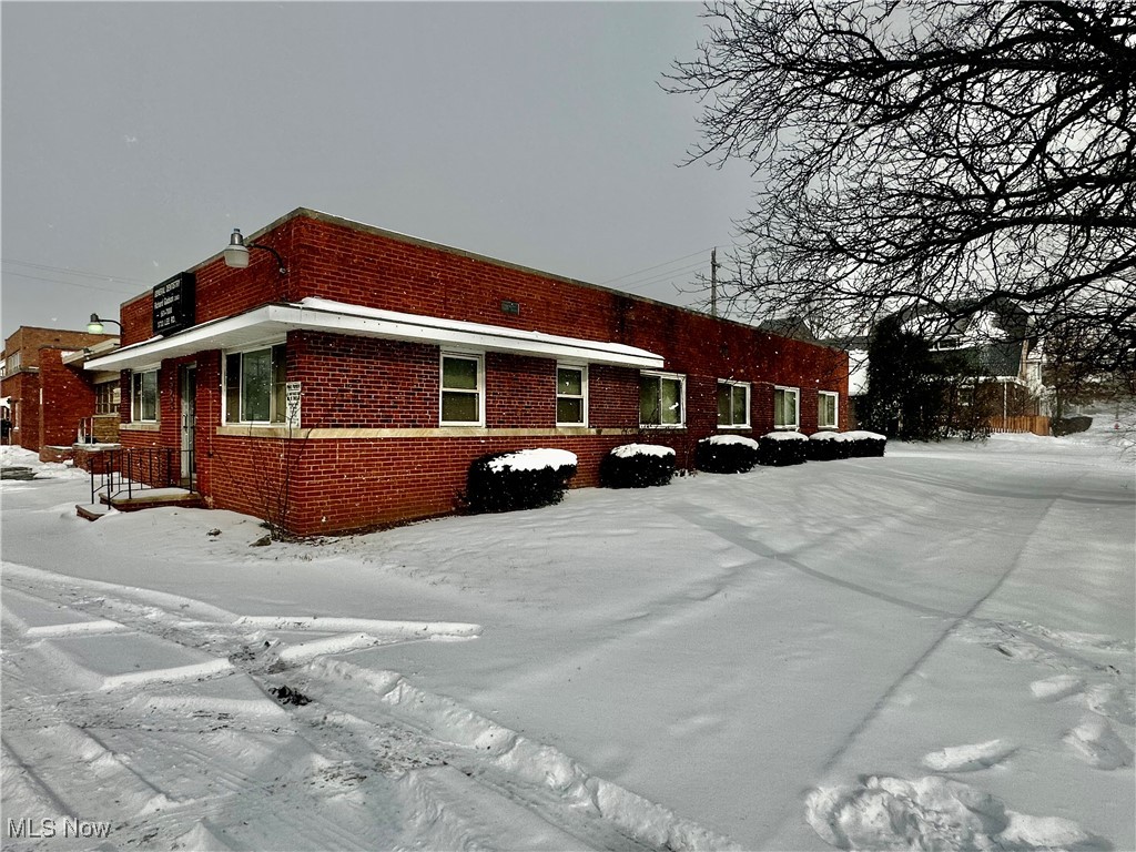 Van Sweringen Companys - Commercial Sale