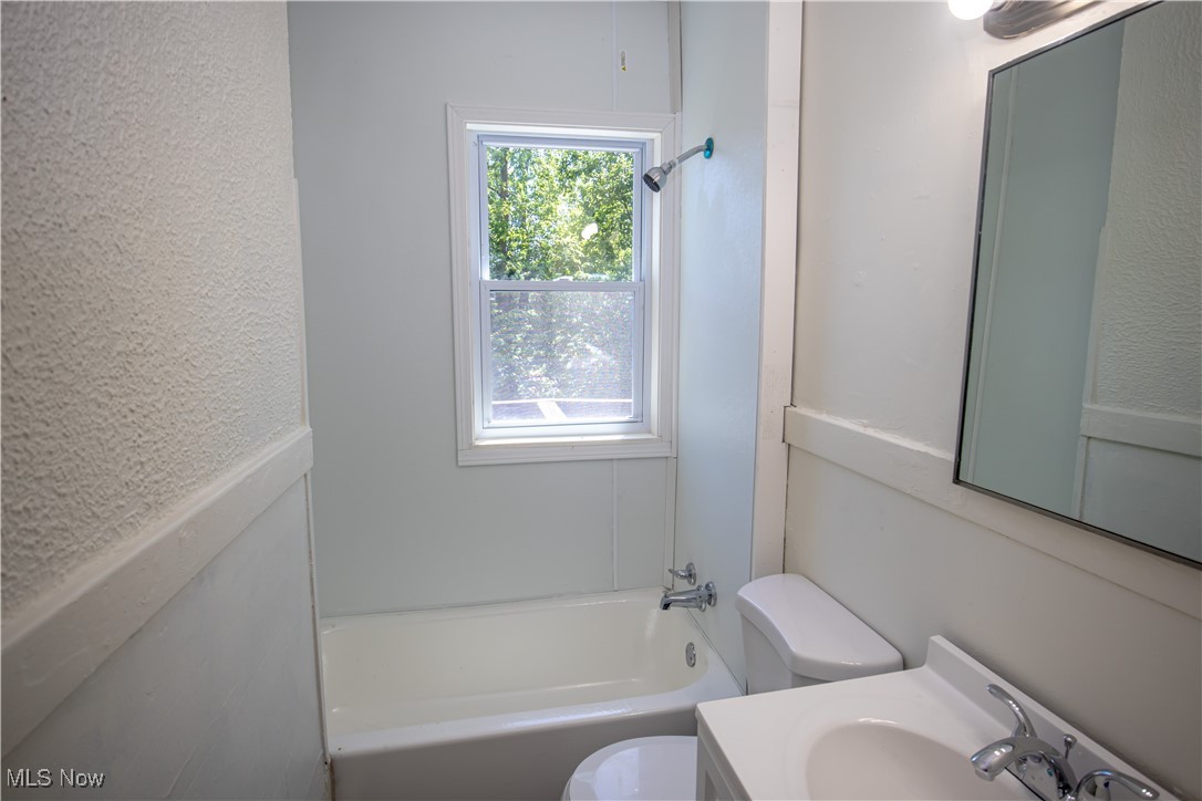 Davis & Judsons - Residential Income