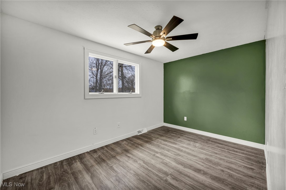 6532 Melshore Drive, Mentor, Ohio image 30