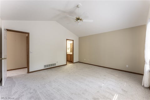 Tiny photo for 3838 Woodbury Oval #87, Stow, OH 44224 (MLS # 5239384)