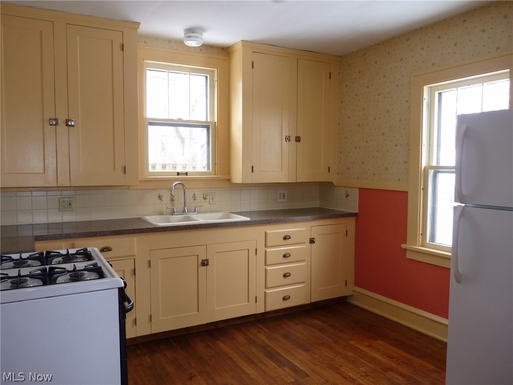 J E & L Bakers Resub - Residential