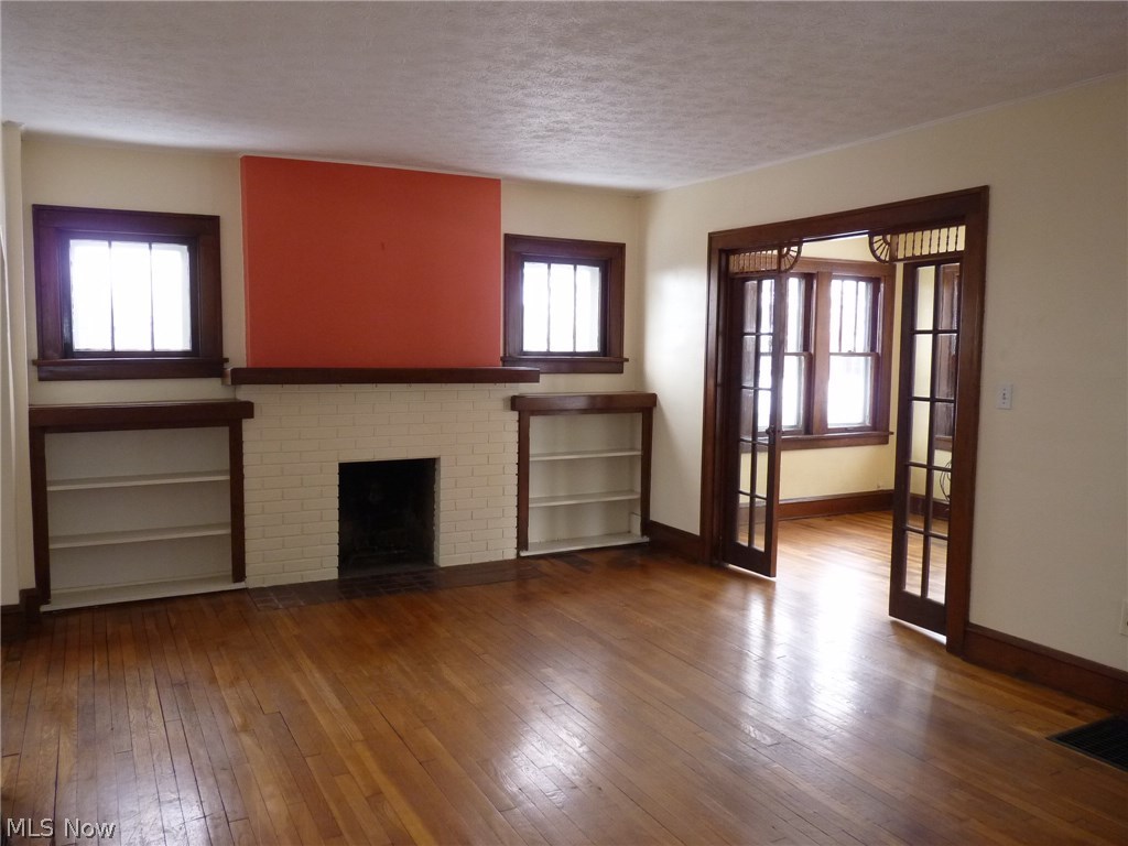 J E & L Bakers Resub - Residential