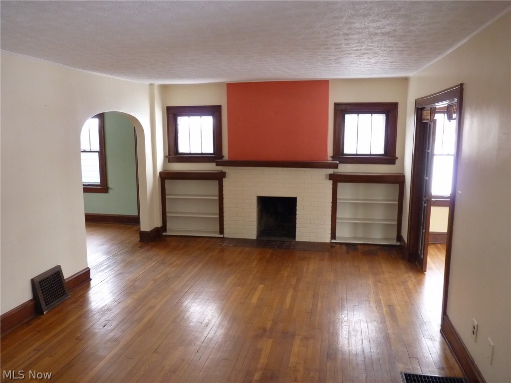 J E & L Bakers Resub - Residential