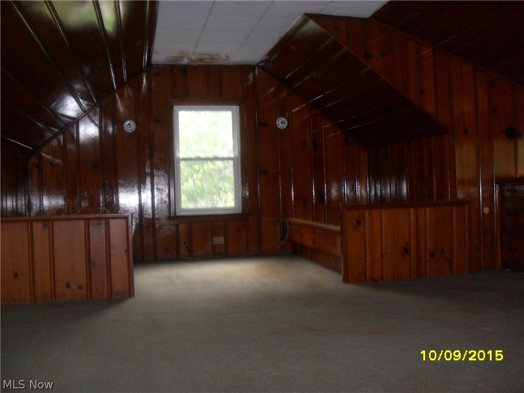 Bungalow - Residential