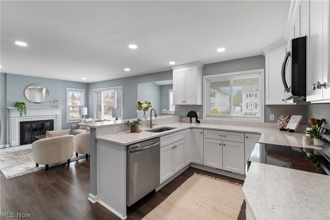 Elmwood Beach - Residential