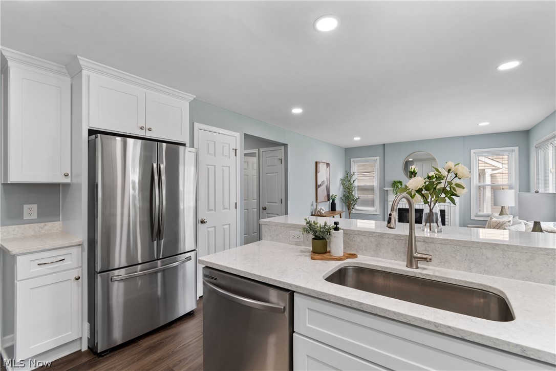 Elmwood Beach - Residential