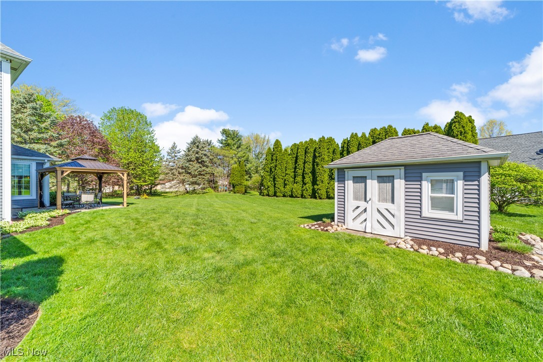 17910 Resting Meadows Lane, Strongsville, Ohio image 39