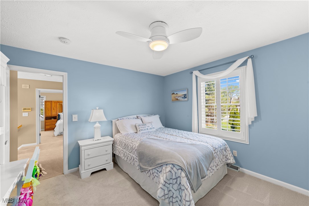 17910 Resting Meadows Lane, Strongsville, Ohio image 26