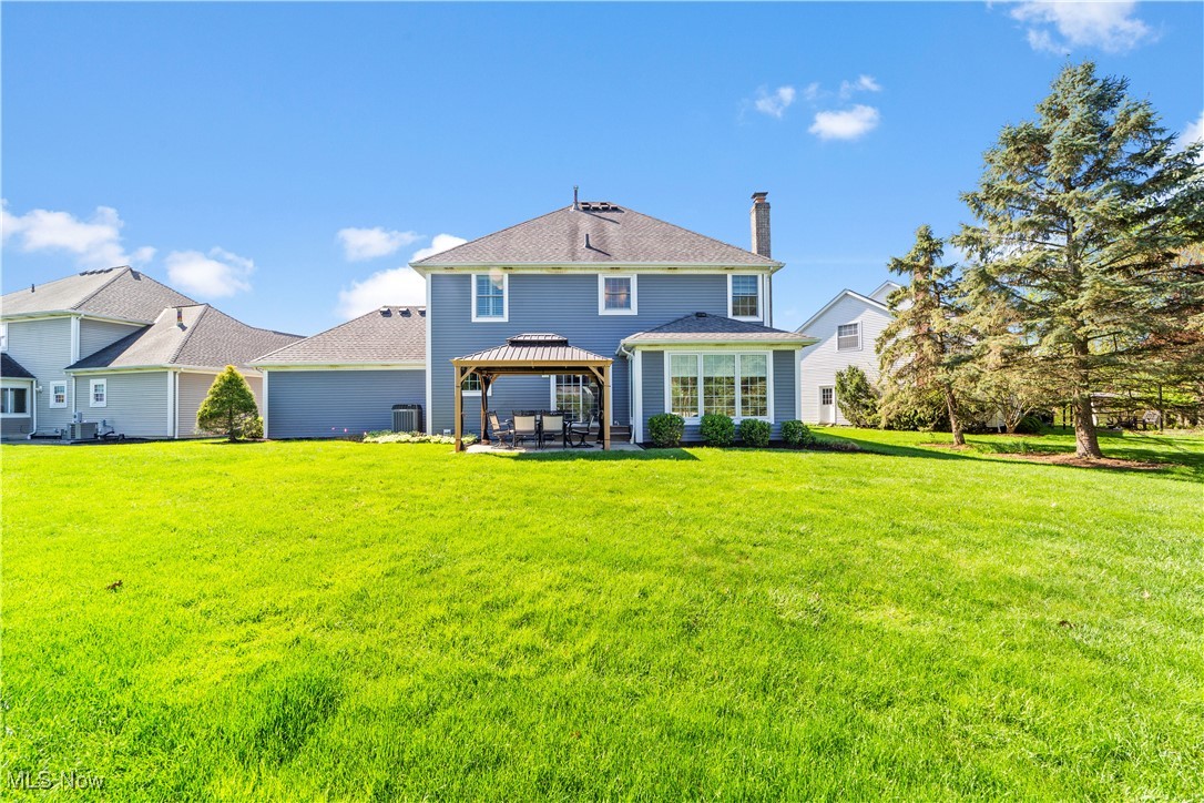 17910 Resting Meadows Lane, Strongsville, Ohio image 41
