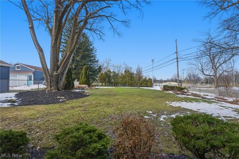 Tiny photo for 1884 Brainard Road, Lyndhurst, OH 44124 (MLS # 5187931)