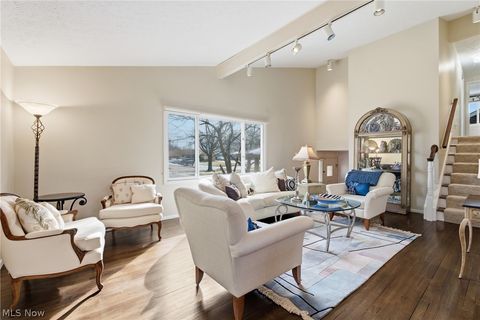 Tiny photo for 1884 Brainard Road, Lyndhurst, OH 44124 (MLS # 5187931)