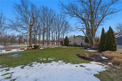 Tiny photo for 1884 Brainard Road, Lyndhurst, OH 44124 (MLS # 5187931)