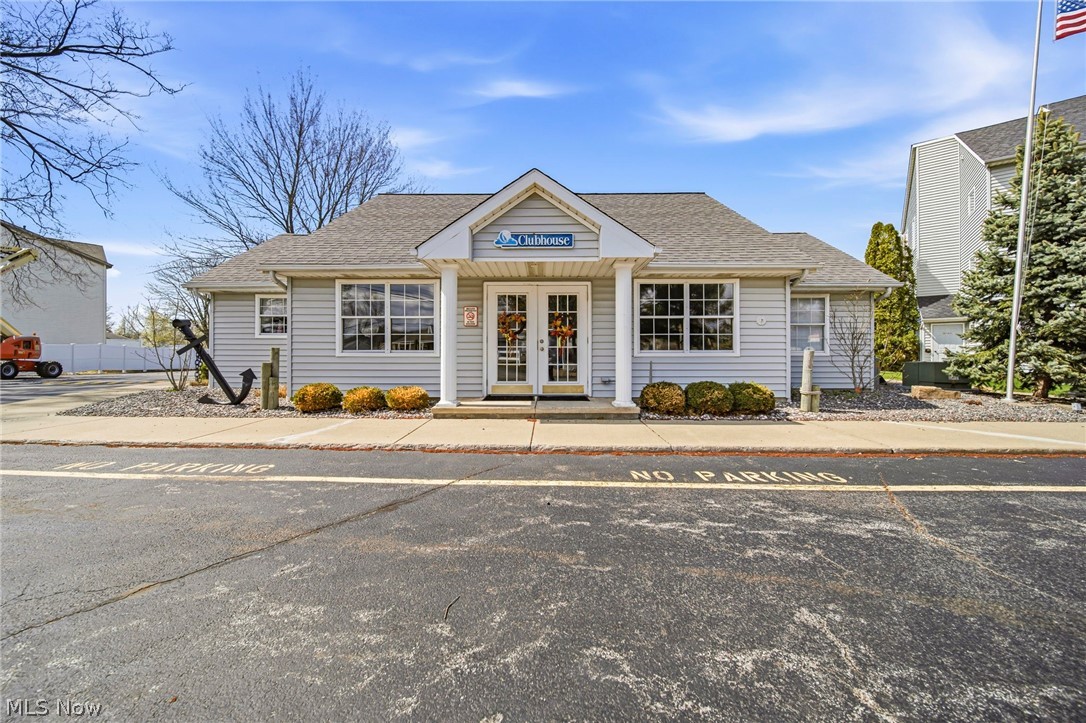 Mariners Point Condo Ph 2 - Residential