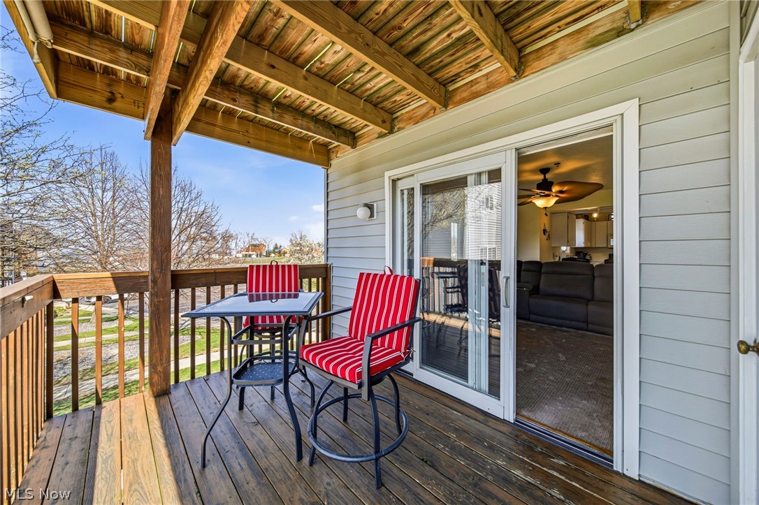 Mariners Point Condo Ph 2 - Residential