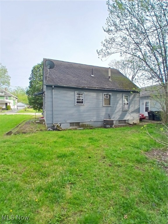 702 Hall Street, Warren, Ohio image 18