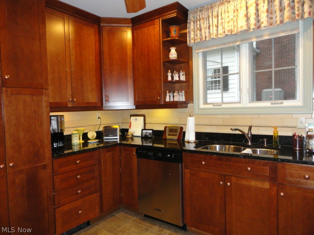 Ridgewood - Residential