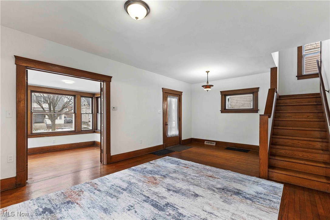 337 Kenyon Avenue, Elyria, Ohio image 5