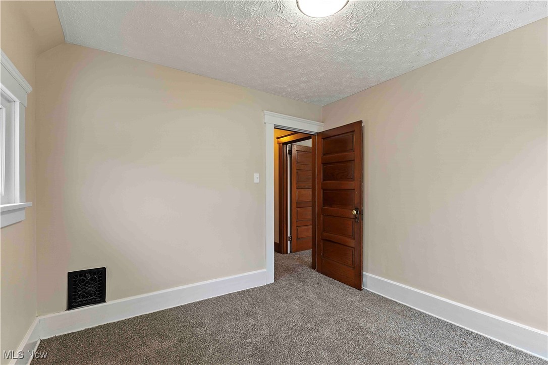 337 Kenyon Avenue, Elyria, Ohio image 21