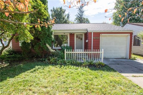 14319 Fairlawn Avenue Cleveland OH 44111