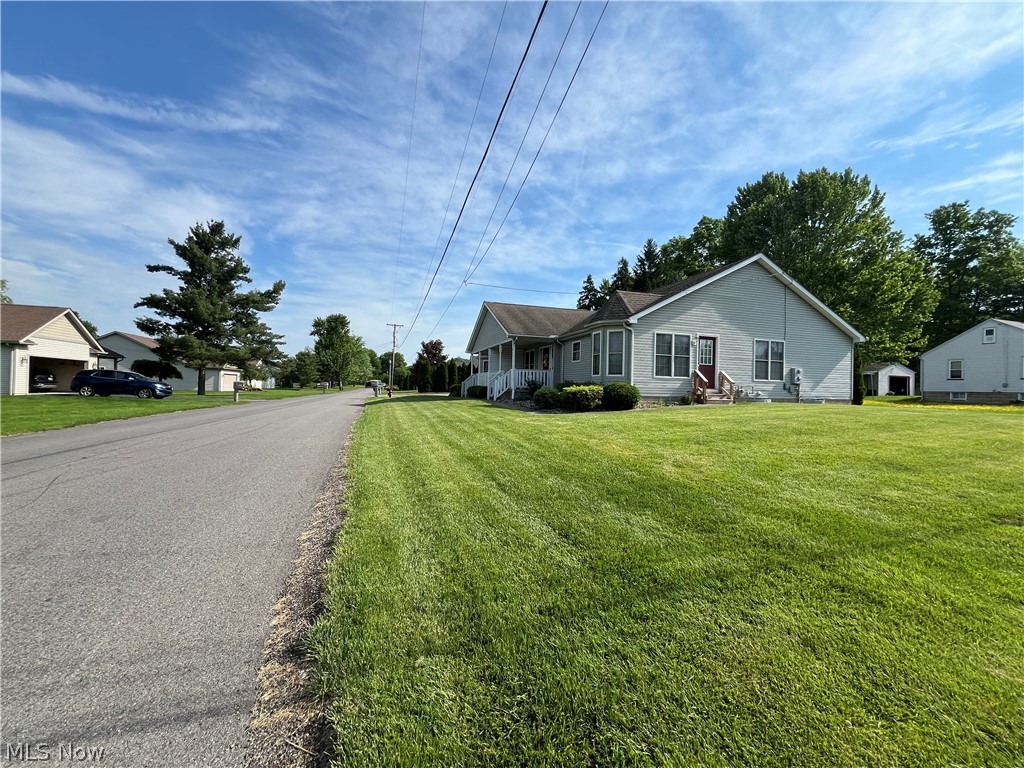 Youngstown, Ohio 44505, United States, 6 Bedrooms Bedrooms, ,4 BathroomsBathrooms,Residential,Active,91855