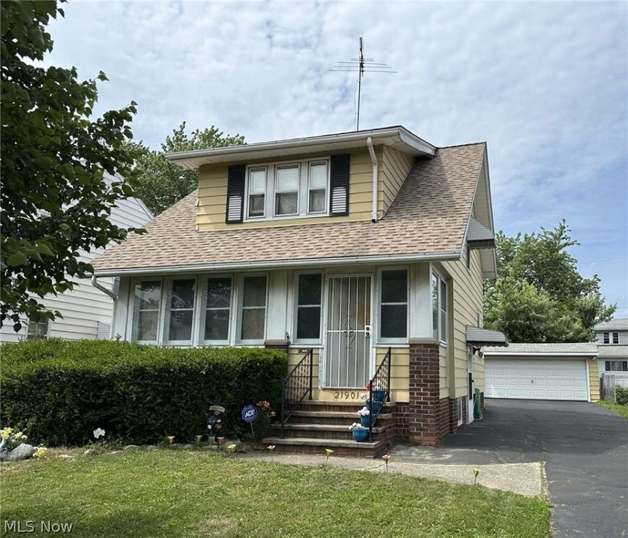 Nicely kept investment property.Lovely 3 season room for extra living space. Long term tenant is paying $1100 plus all utilities. Furnace and hot water were replaced in June of 2023. Newer appliances.