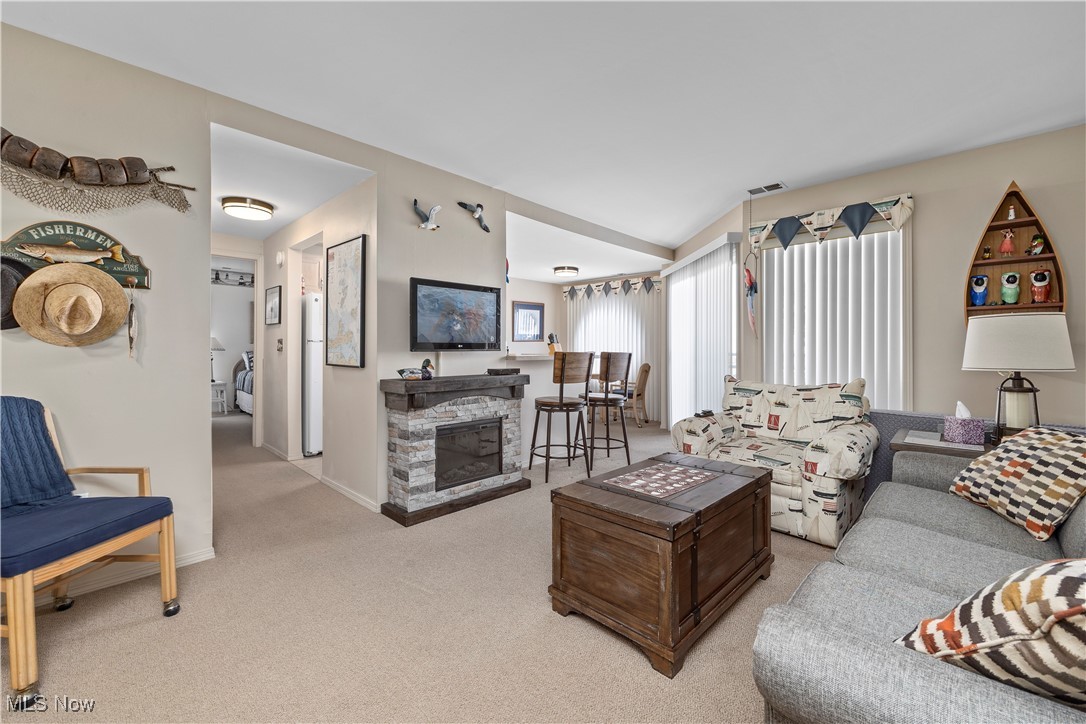 202 Clinton Reef Drive, Port Clinton, Ohio image 2