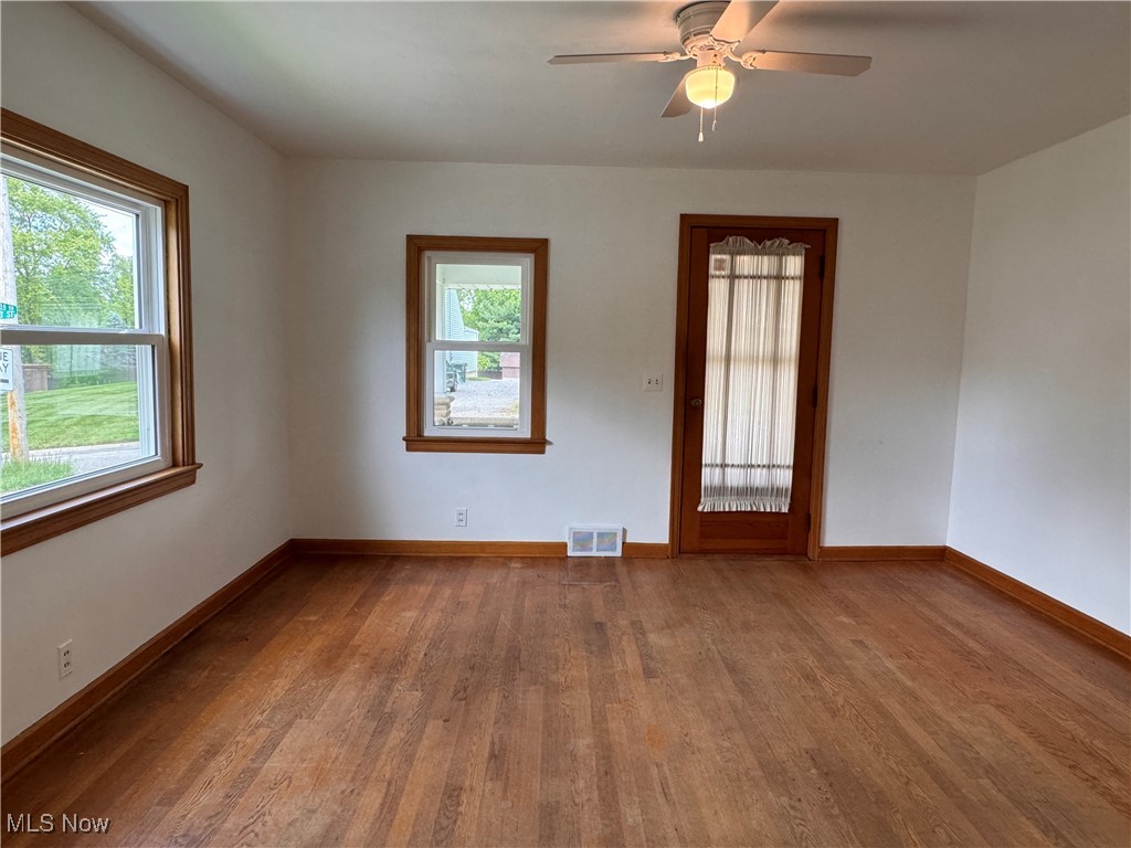 503 S Market Street, Shreve, Ohio image 7