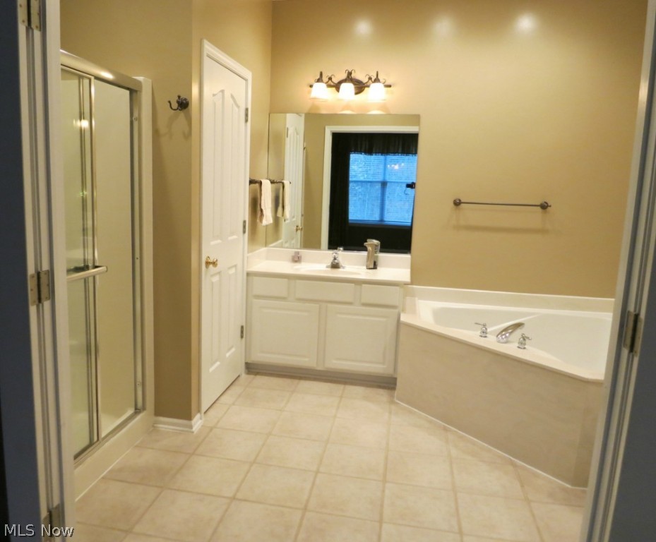 Fairfax Meadows - Residential