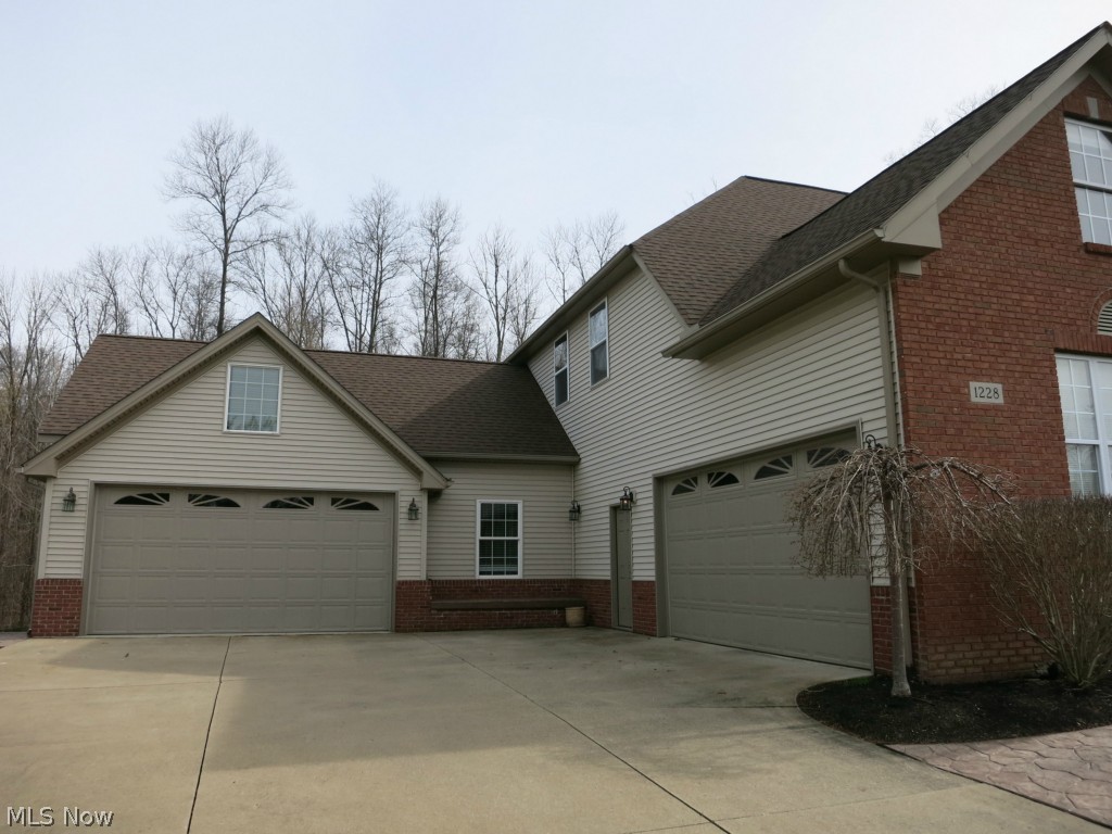 Fairfax Meadows - Residential