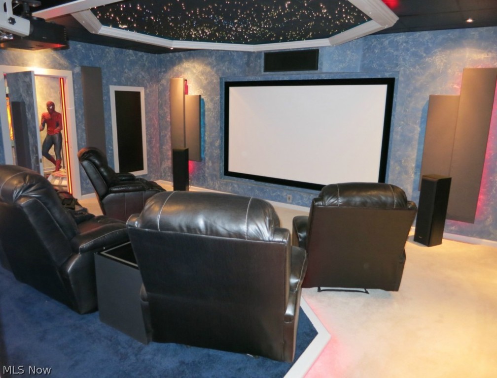 Fairfax Meadows - Residential