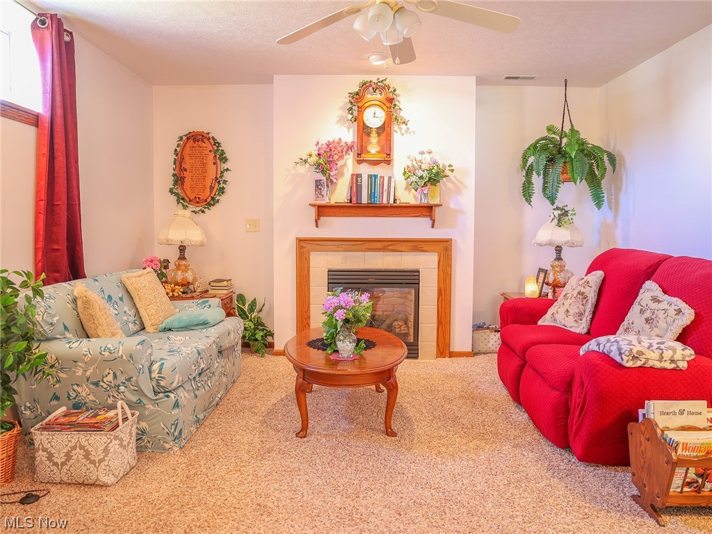 Apple Rdg Allotment 03 - Residential