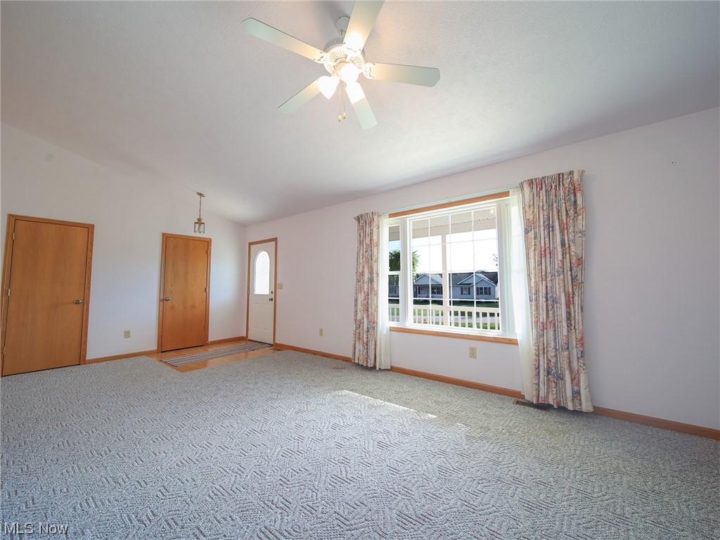 Apple Rdg Allotment 03 - Residential