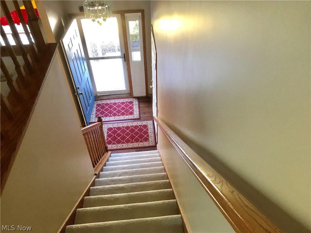 Villas At London Square Condo - Residential