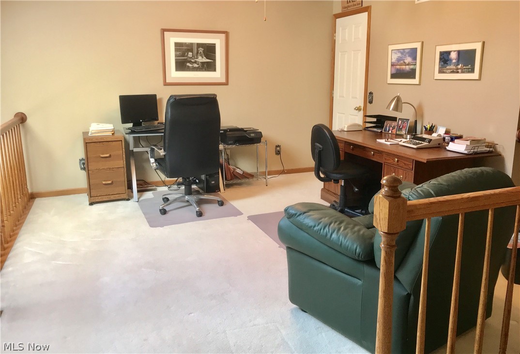 Villas At London Square Condo - Residential